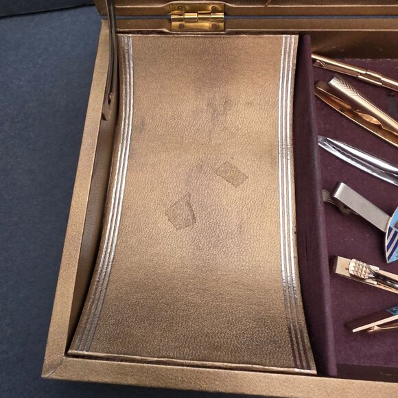 Vintage Lot Mens Tie Bar & Tie Tack In Gold Case - Picture 8 of 11